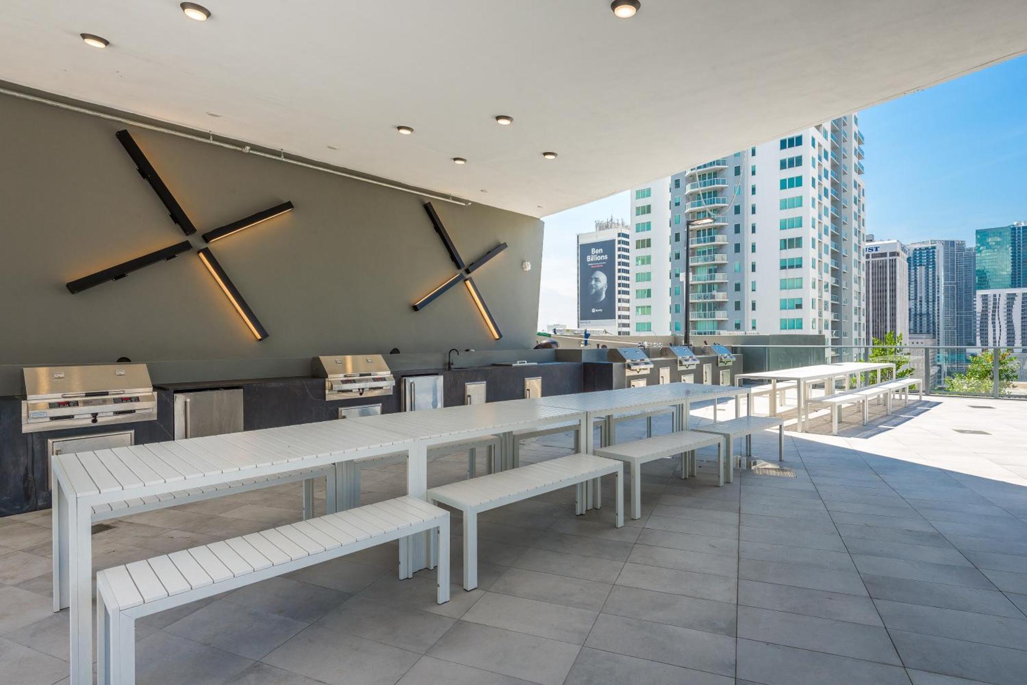 Sentral Alea Miami Aparthotel Bagian luar foto